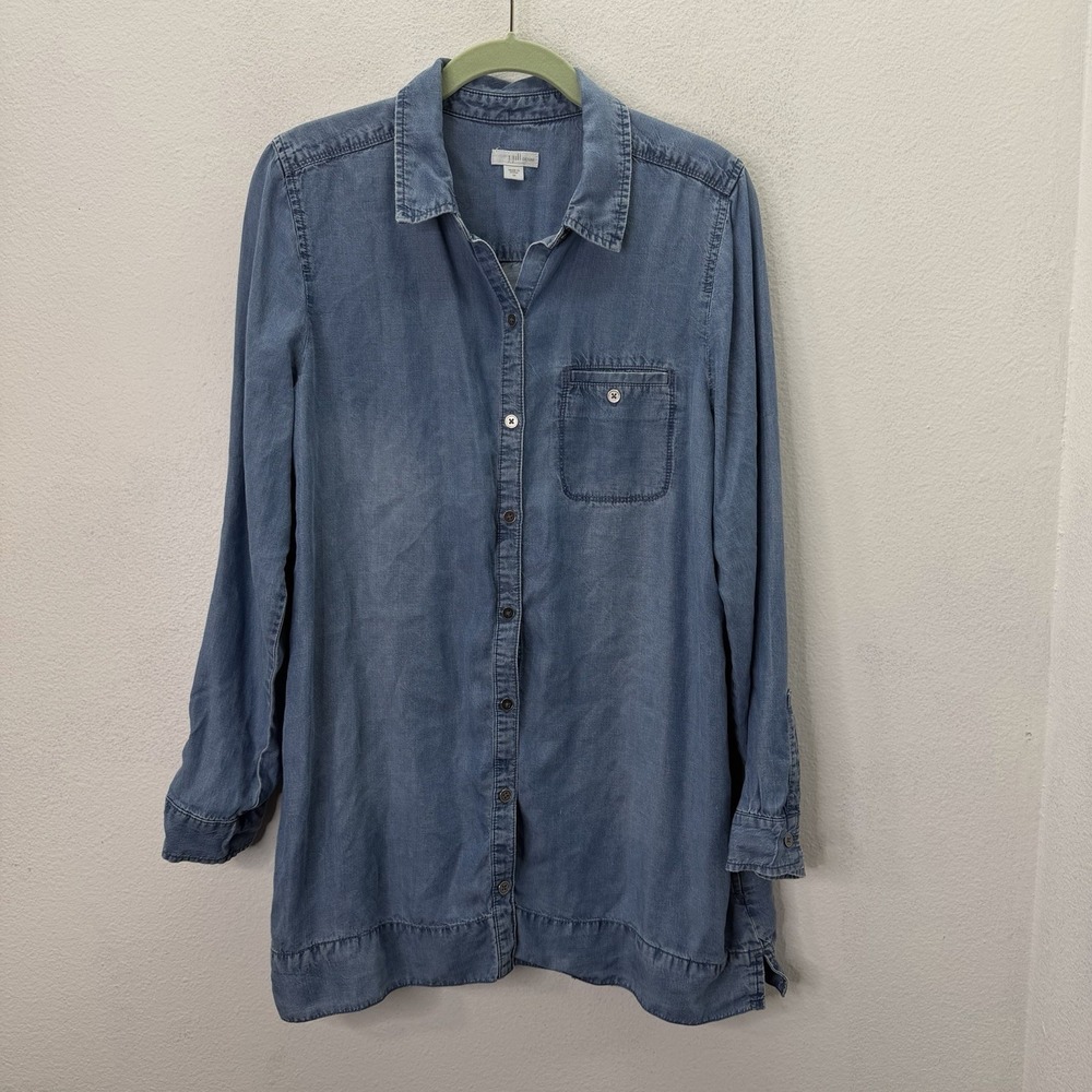 J.Jill Denim Blue Chambray Long Sleeve Button Up Boyfriend Shirt SZ M Tunic Top